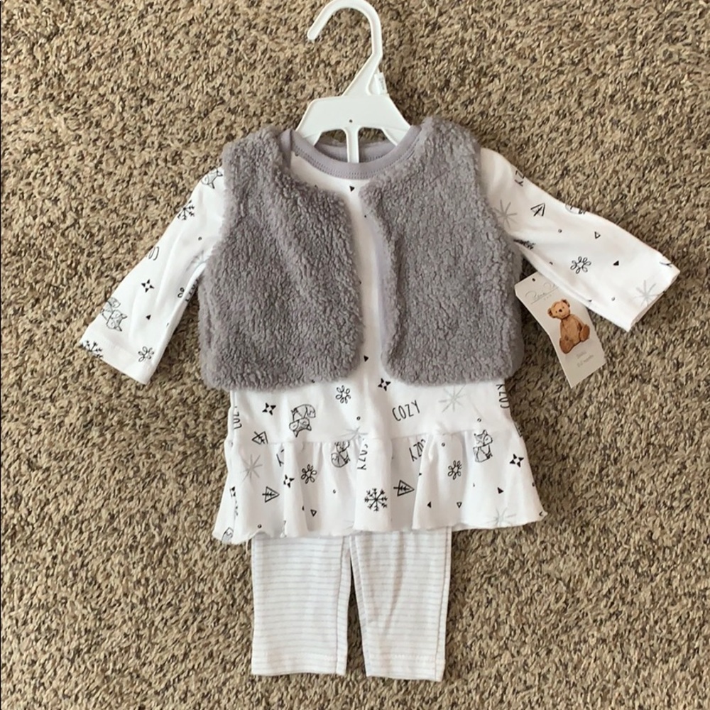 NWT 0-3month 3piece outfit